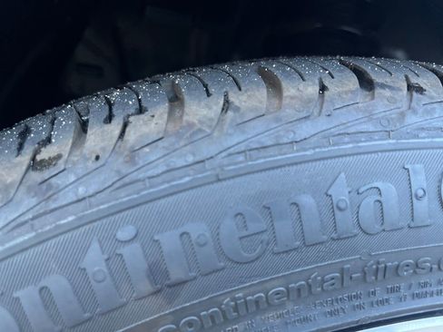 New 2025 Nissan Versa SR image 27