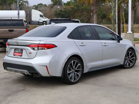 Used 2021 Toyota Corolla SE image 2