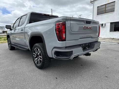 Used 2024 GMC Sierra 1500 AT4 w/ Technology Package image 4