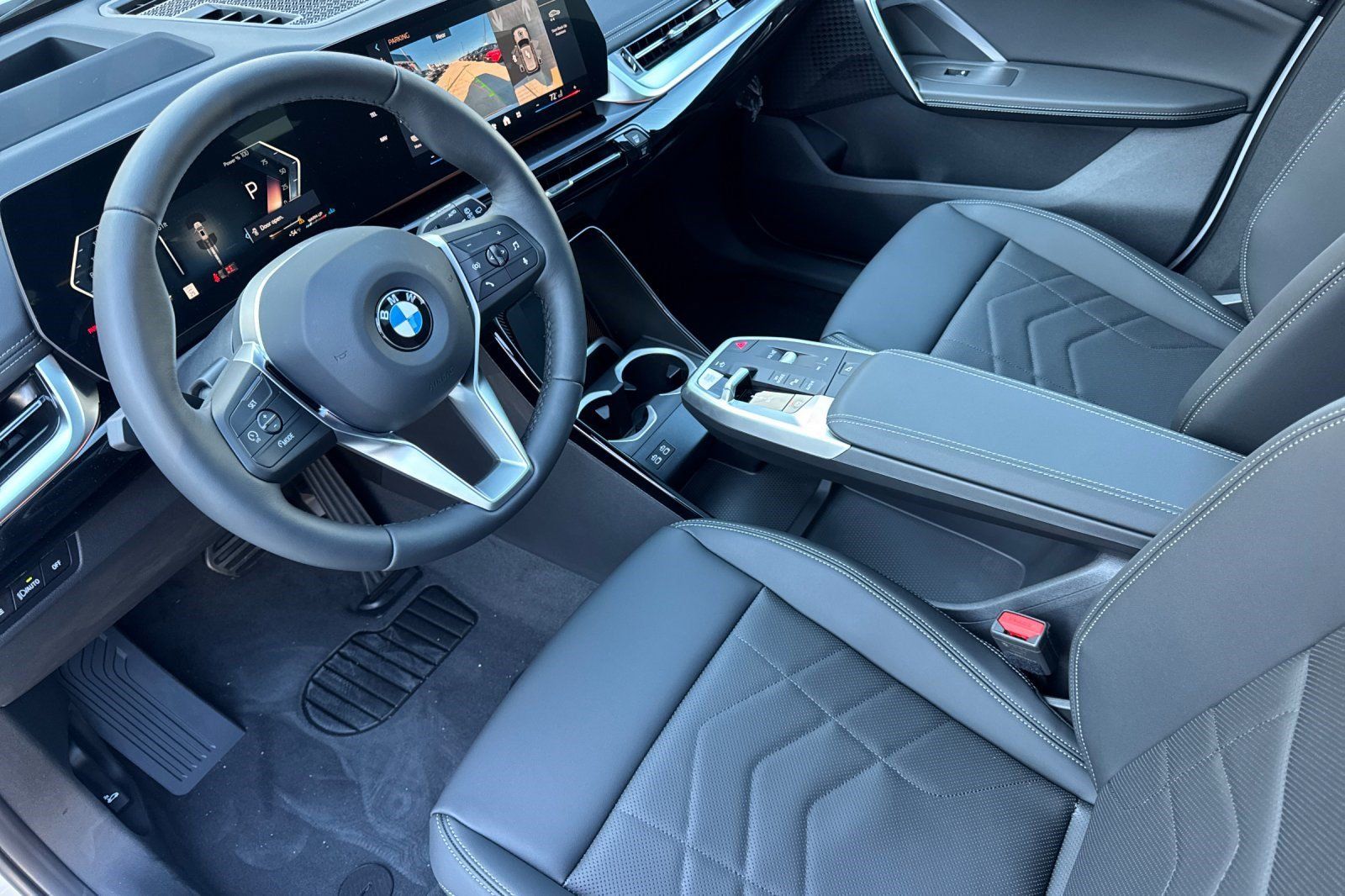 Used 2026 BMW X1 xDrive28i w/ Technology Package AWD/4WD image 4