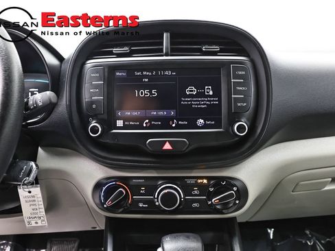 Used 2023 Kia Soul LX FWD image 12