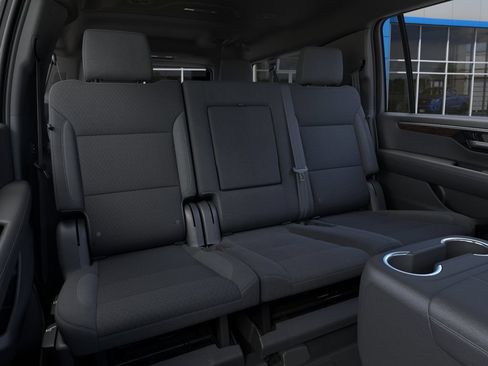 New 2026 Chevrolet Suburban LS w/ LS Custom Edition RWD image 18