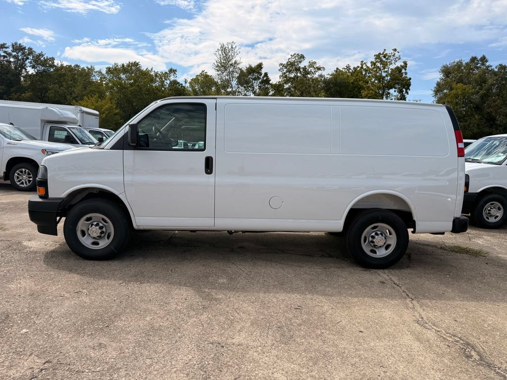 New 2026 Chevrolet Express 2500 w/ Driver Convenience Package RWD image 2