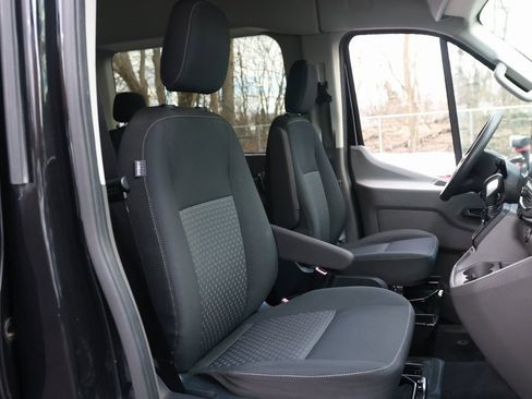 Used 2022 Ford Transit 350 XLT image 26