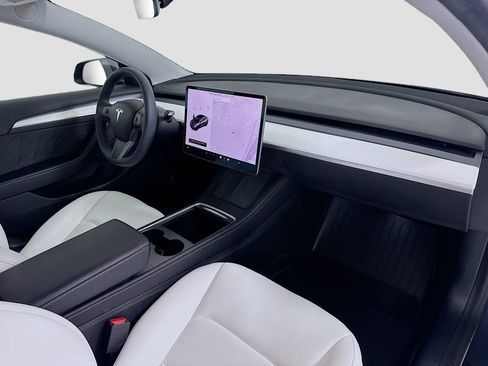 Used 2021 Tesla Model 3 Long Range AWD/4WD image 26