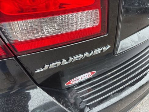 Used 2014 Dodge Journey Limited image 45