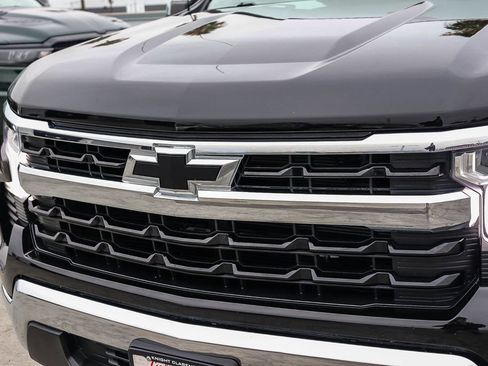 Used 2023 Chevrolet Silverado 1500 LT RWD image 6