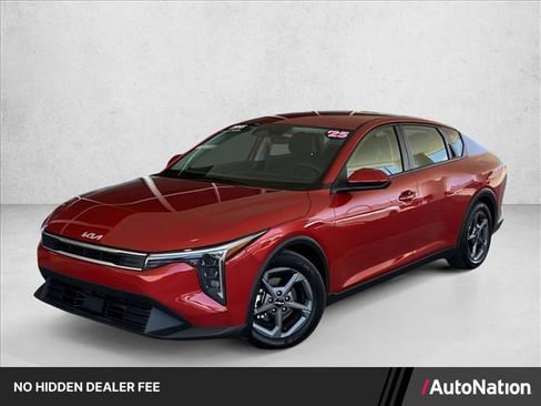 Used 2025 Kia K4 FWD image 1