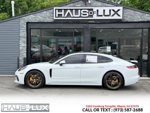 Used 2018 Porsche Panamera 4 AWD/4WD image 8