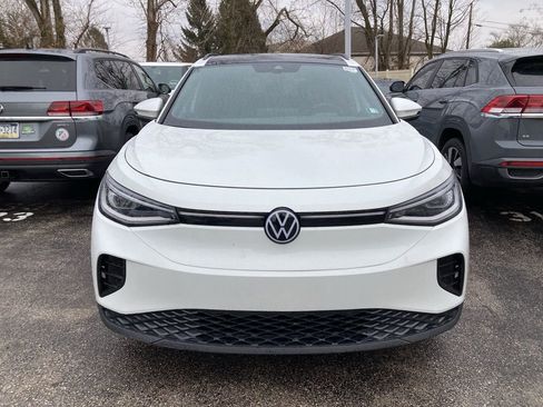 Used 2023 Volkswagen ID.4 Pro S image 2