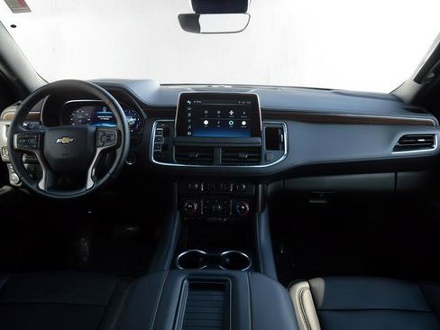 Used 2024 Chevrolet Tahoe High Country image 17