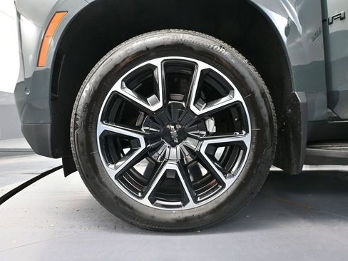 Used 2025 Chevrolet Tahoe RST w/ Comfort Package AWD/4WD image 20