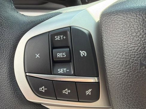 Used 2023 Ford Explorer XLT w/ Equipment Group 202A AWD/4WD image 14