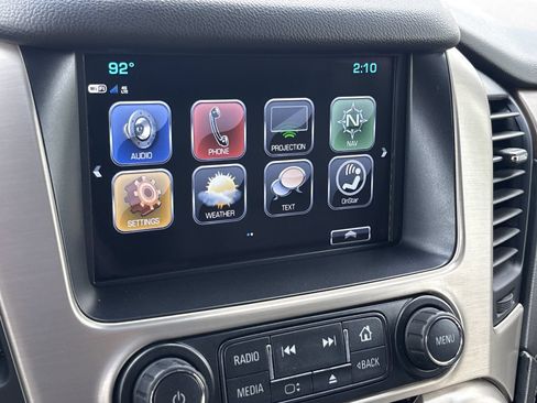 Used 2020 GMC Yukon Denali AWD/4WD image 5
