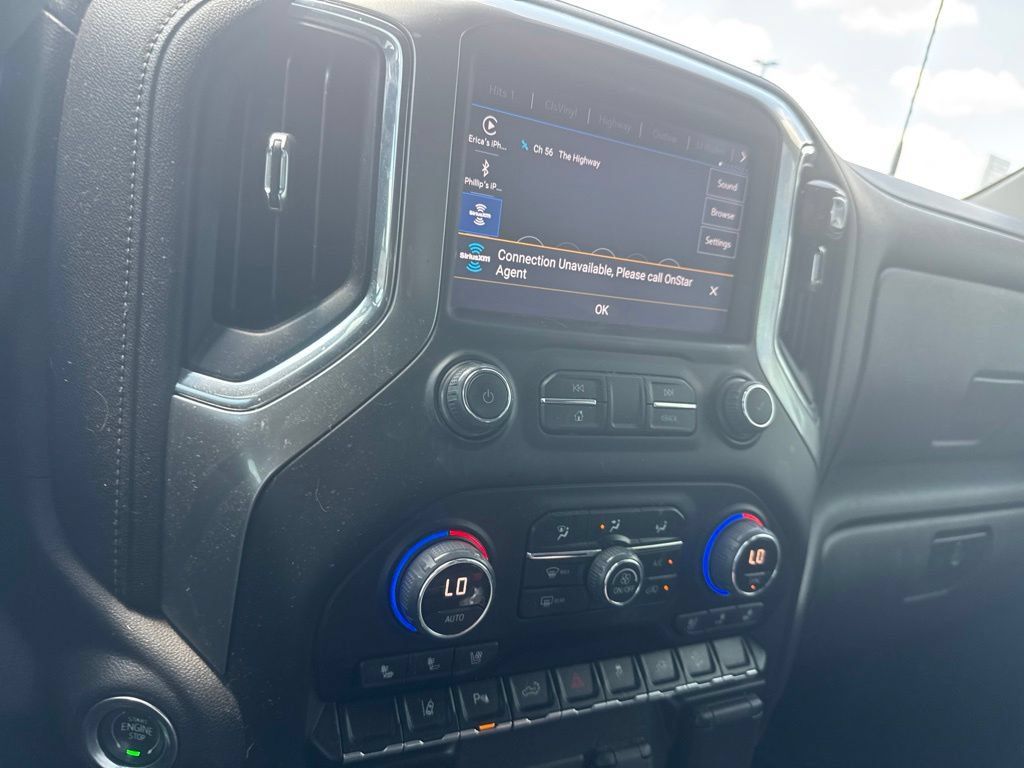 Used 2022 Chevrolet Silverado 2500 LTZ w/ LTZ Texas Edition AWD/4WD image 18