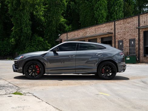 Used 2020 Lamborghini Urus AWD/4WD image 5