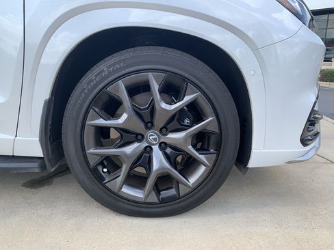 Certified 2026 Lexus TX 500h AWD w/ Technology Package image 13