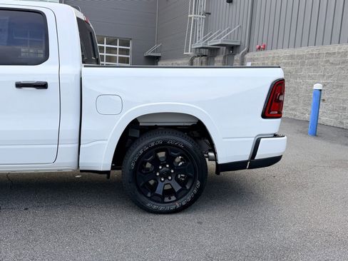 New 2026 RAM 1500 Big Horn AWD/4WD image 6