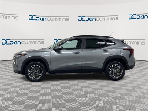 New 2026 Chevrolet Trax LT image 5