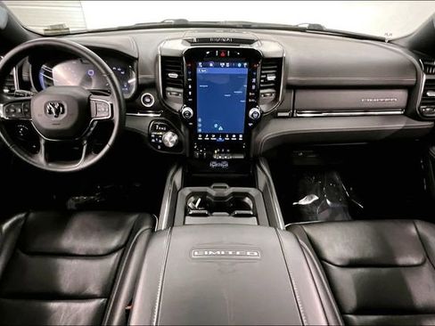 Used 2024 RAM 1500 Limited AWD/4WD image 18