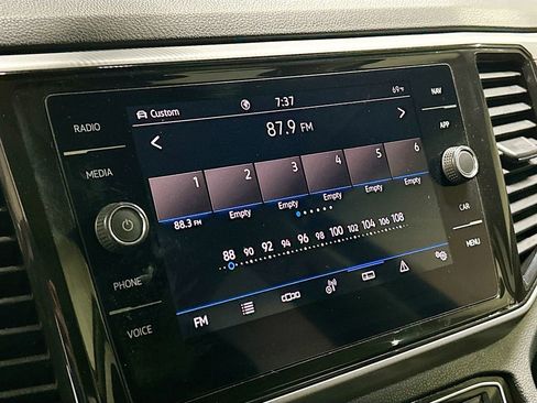 Used 2022 Volkswagen Atlas SEL image 15