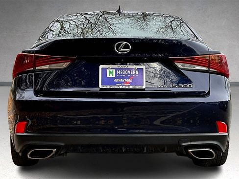 Used 2018 Lexus IS 300 AWD image 5