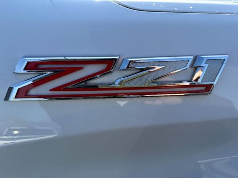 Used 2023 Chevrolet Silverado 1500 LTZ w/ LTZ Convenience Package II AWD/4WD image 11