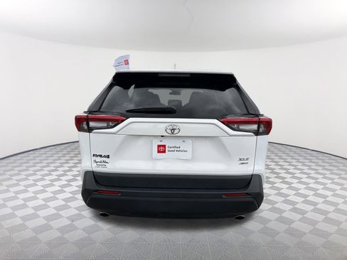 Certified 2024 Toyota RAV4 XLE image 20