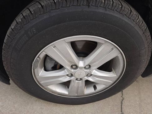 Used 2020 Chevrolet Trax LT FWD image 16