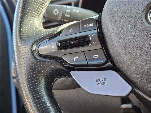 Used 2020 Hyundai Veloster N w/ Performance Package image 12