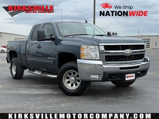 Used 2009 Chevrolet Silverado 2500 LT w/ Exterior Plus Package image 1