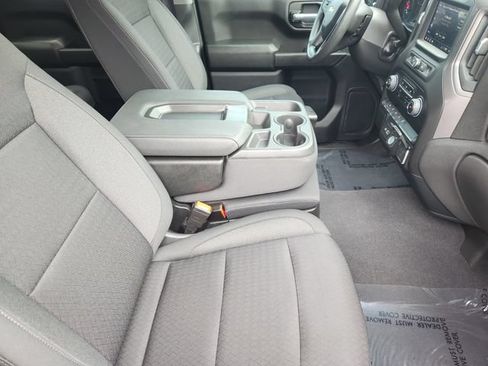 Used 2023 Chevrolet Silverado 1500 Custom AWD/4WD image 19