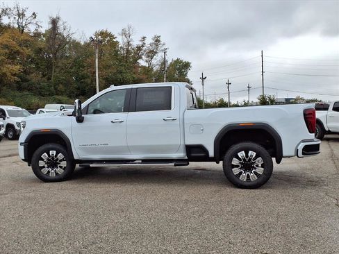 New 2026 GMC Sierra 2500 Denali w/ Denali Reserve Package image 31