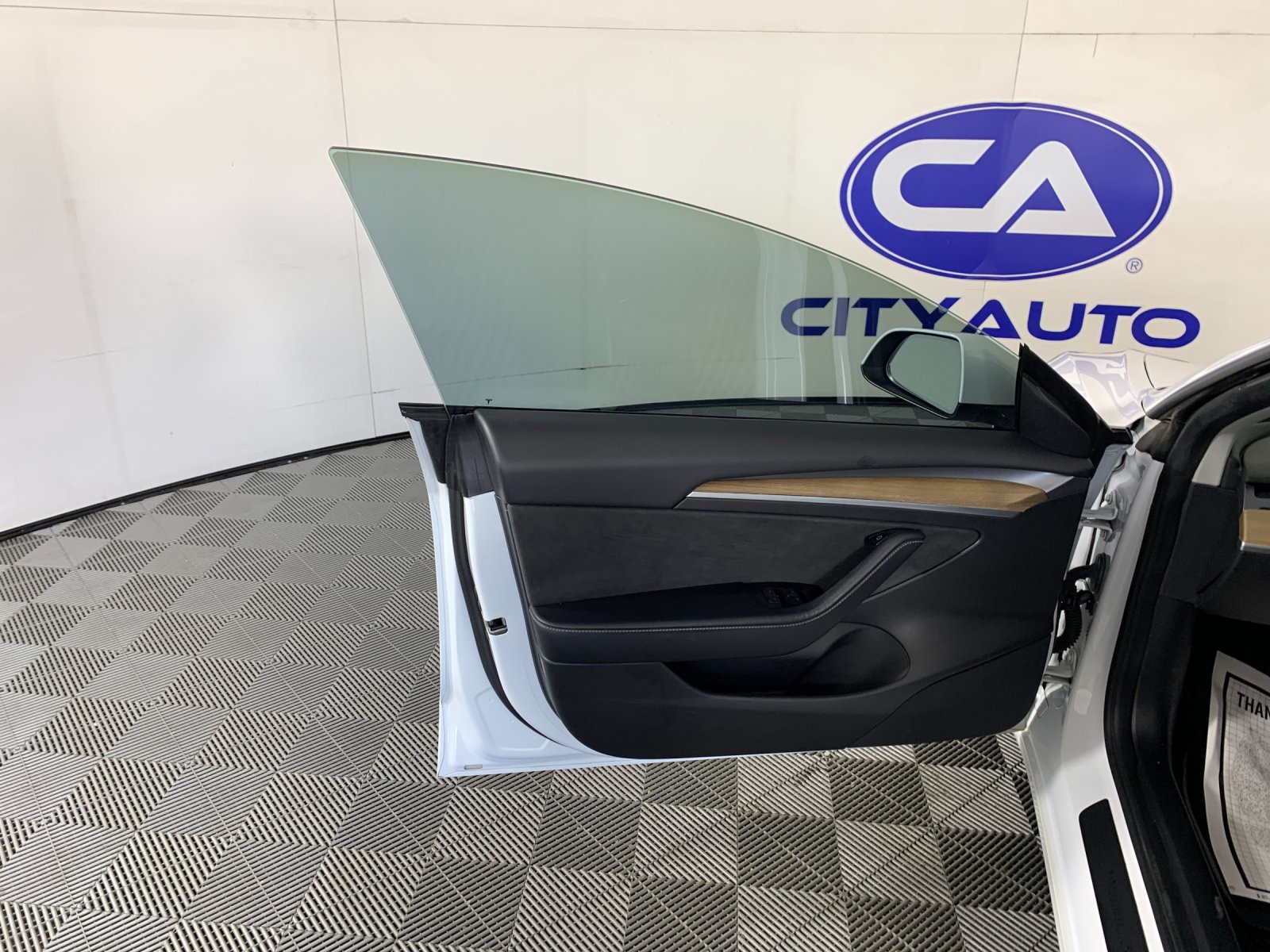 Used 2022 Tesla Model 3 Long Range AWD/4WD image 13