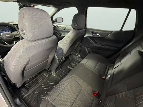 Used 2026 Chevrolet Equinox LT FWD image 27