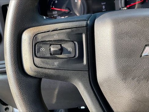 Used 2022 Chevrolet Silverado 1500 Custom image 26
