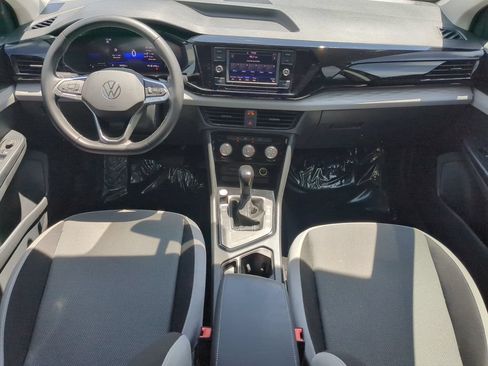 Certified 2023 Volkswagen Taos S FWD image 11