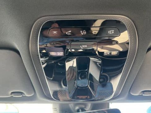 Certified 2025 Mercedes-Benz GLC 350e GLC 350e image 31