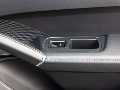 Used 2023 Porsche Cayenne Turbo image 66