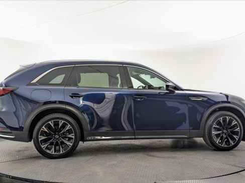 Used 2024 MAZDA CX-90 Plug-In Hybrid w/ Premium Plus AWD/4WD image 9