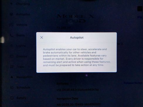 Used 2018 Tesla Model X 100D image 17