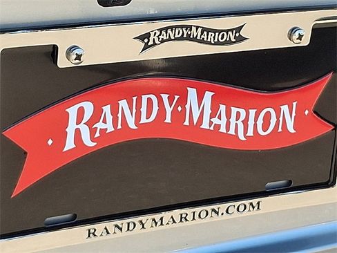 Used 2023 Toyota Highlander L image 32