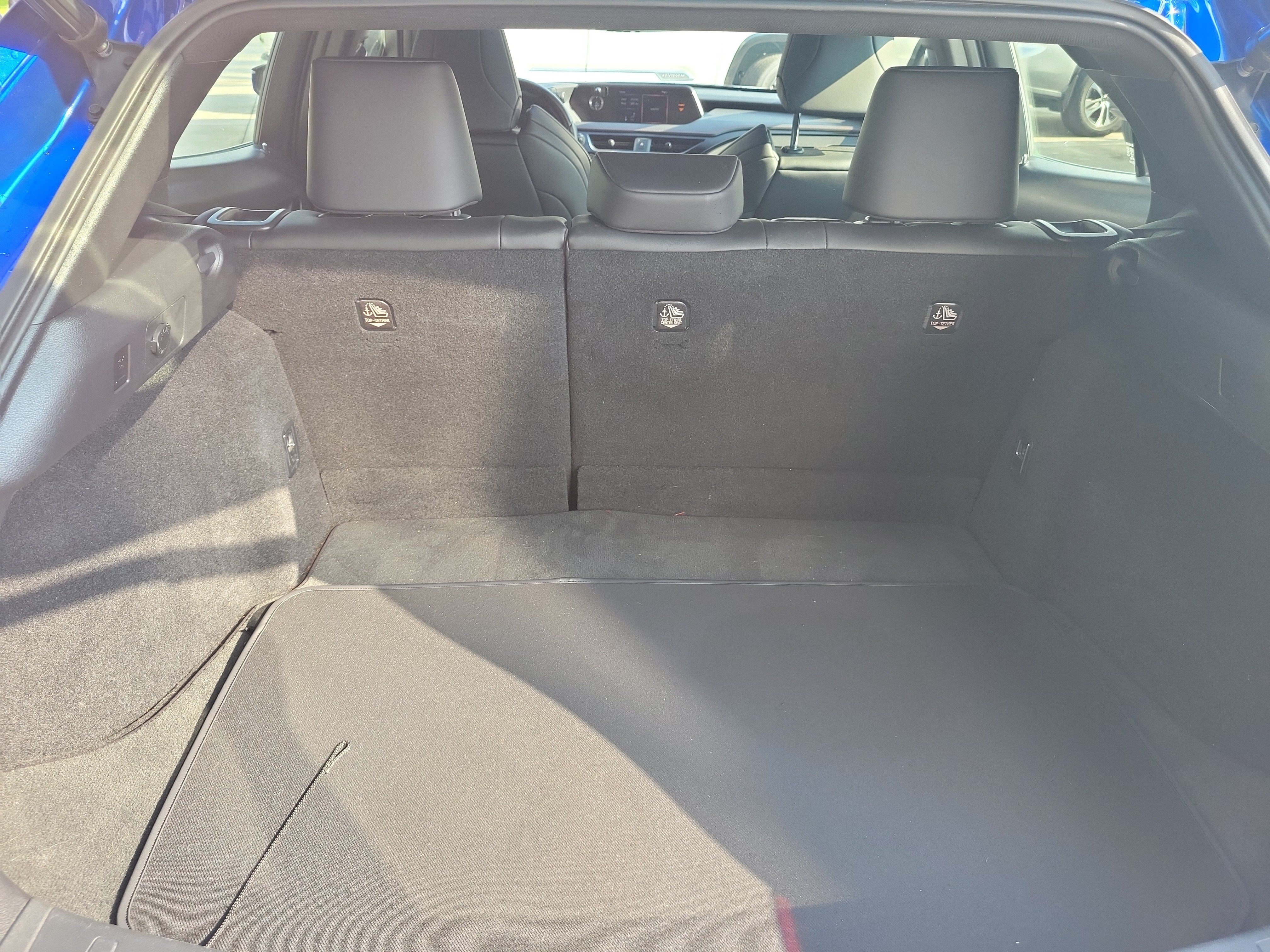 Used 2019 Lexus UX 200 F Sport w/ F Sport Premium Package FWD image 11