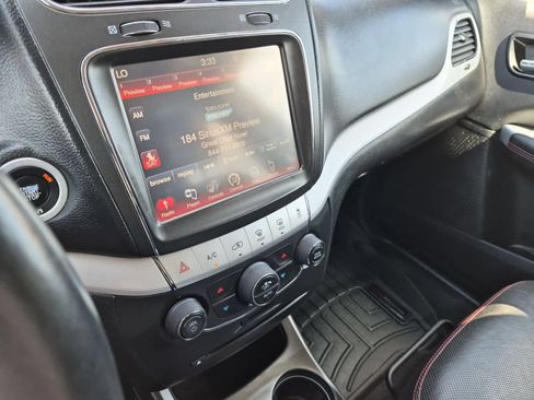 Used 2017 Dodge Journey GT AWD/4WD image 29