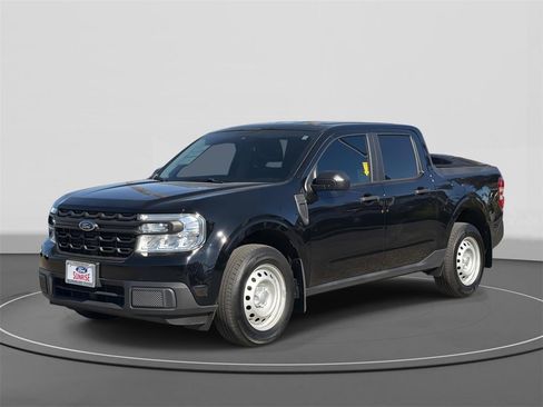 Used 2024 Ford Maverick XL image 1