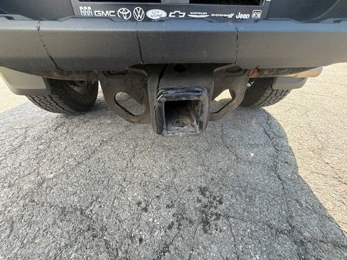 Used 2021 Toyota Tacoma TRD Sport AWD/4WD image 12