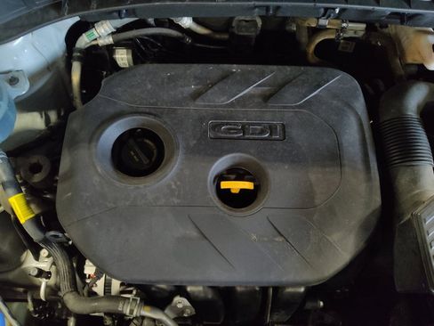 Used 2019 Hyundai Tucson SE image 30