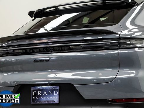 Used 2024 Porsche Cayenne Turbo GT AWD/4WD image 13