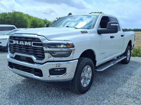 Used 2026 RAM 2500 Big Horn AWD/4WD image 12
