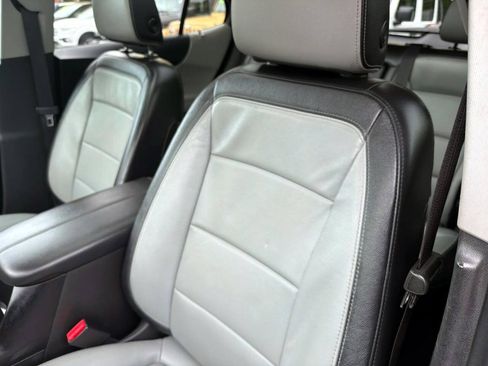 Used 2018 Chevrolet Equinox Premier AWD/4WD image 14